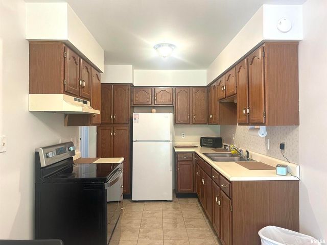 5559 COUNTRY CLUB Road, Murphysboro, IL 62966