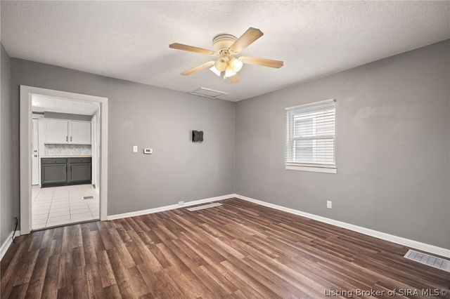 247 Jackson Street, New Albany, IN 47150