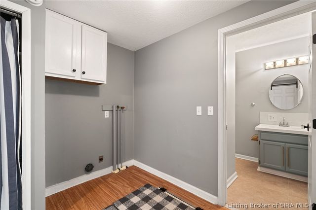 247 Jackson Street, New Albany, IN 47150