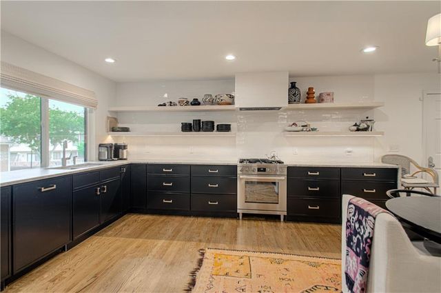 6243 Rosewood Court, Mission, KS 66205