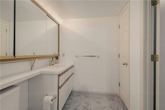6243 Rosewood Court, Mission, KS 66205