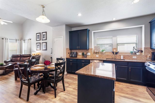 5106 Travertine Point, Richmond, TX 77407