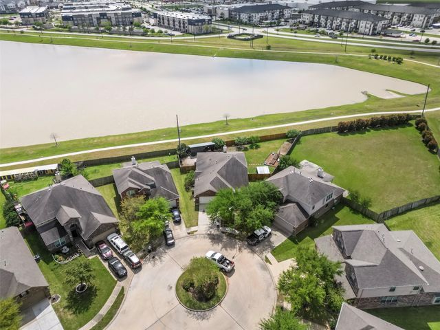 5106 Travertine Point, Richmond, TX 77407