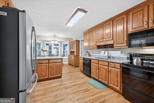 1194 Foster Road, Statham, GA 30666