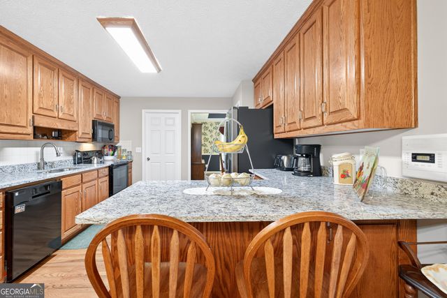 1194 Foster Road, Statham, GA 30666