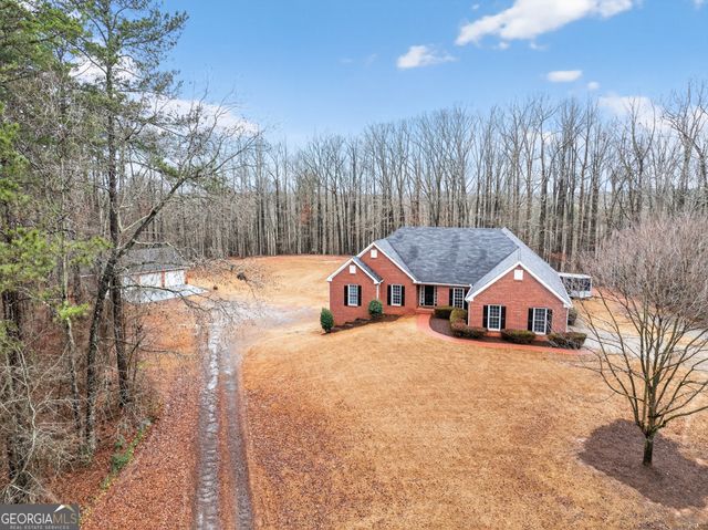 1194 Foster Road, Statham, GA 30666