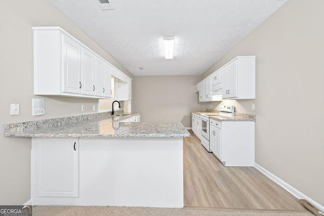 1194 Foster Road, Statham, GA 30666