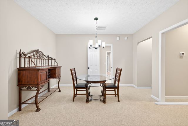 1194 Foster Road, Statham, GA 30666