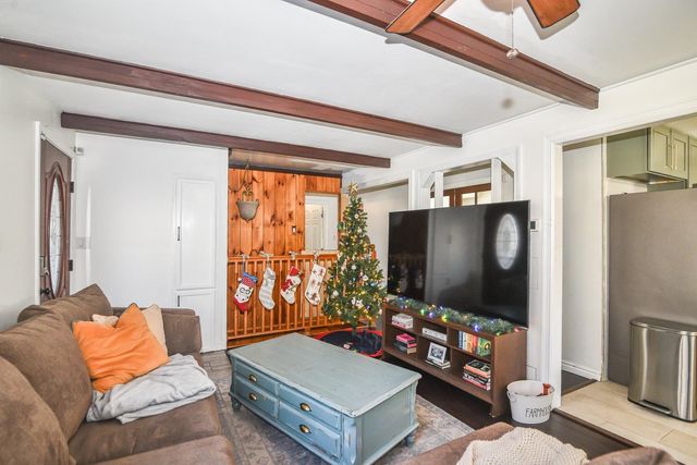 885 Bridge Street, Manchester, NH 03104