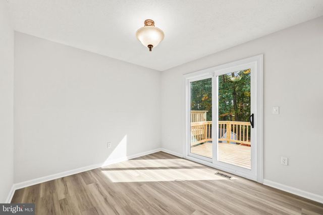 306 KINGS CREST DR, Stafford, VA 22554