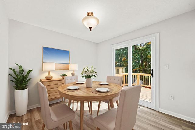 306 KINGS CREST DR, Stafford, VA 22554