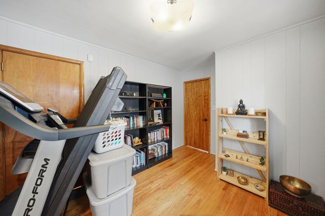 204 Edgewood Place Place, Ferndale City, MI 48220