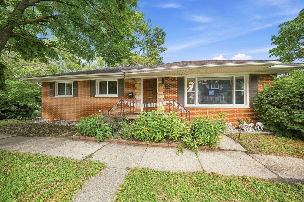 204 Edgewood Place Place, Ferndale City, MI 48220