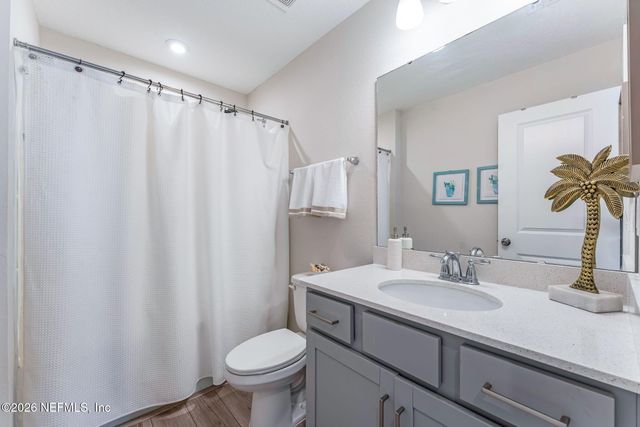 13148 HOLSINGER Boulevard, Jacksonville, FL 32256