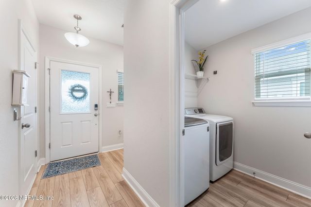 13148 HOLSINGER Boulevard, Jacksonville, FL 32256