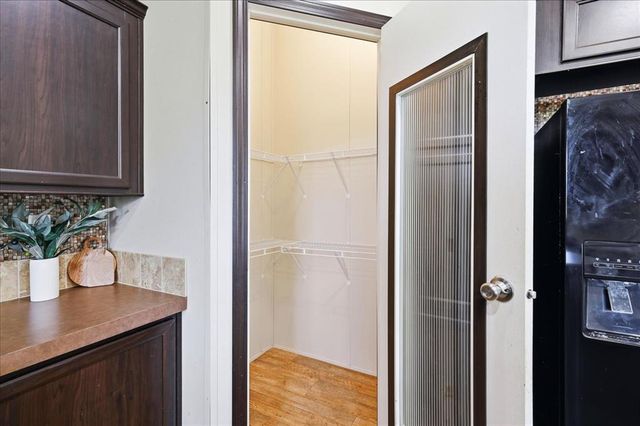 9801 Westview Drive, Lexington, OK 73051