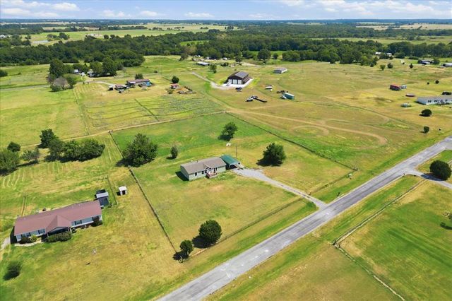 9801 Westview Drive, Lexington, OK 73051