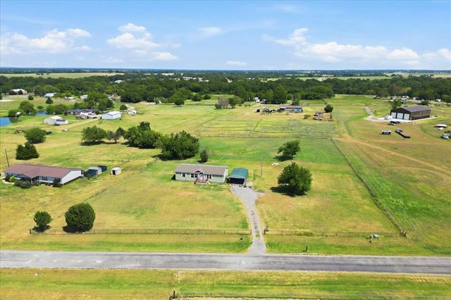9801 Westview Drive, Lexington, OK 73051