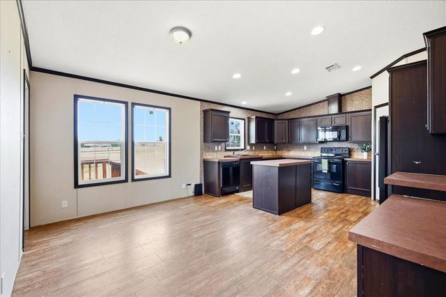 9801 Westview Drive, Lexington, OK 73051