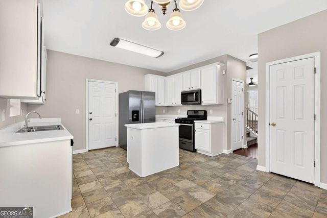 434 Holland Springs Drive NW, Powder Springs, GA 30127