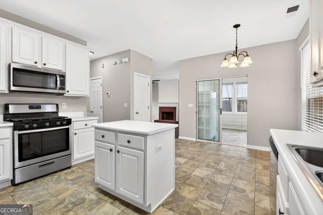 434 Holland Springs Drive NW, Powder Springs, GA 30127