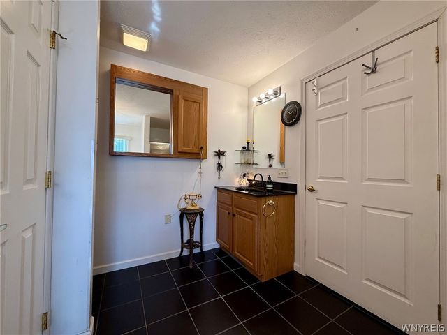 6969 Nash Road, Wheatfield, NY 14120