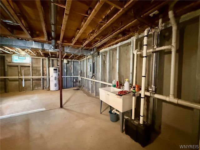 6969 Nash Road, Wheatfield, NY 14120