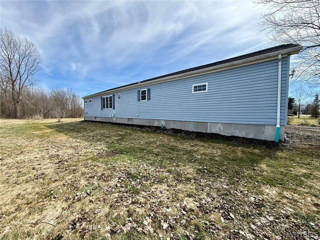 6969 Nash Road, Wheatfield, NY 14120