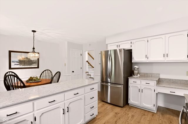 7242 Hampstead Lane, Indianapolis, IN 46256