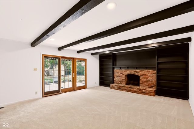7242 Hampstead Lane, Indianapolis, IN 46256