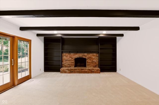 7242 Hampstead Lane, Indianapolis, IN 46256