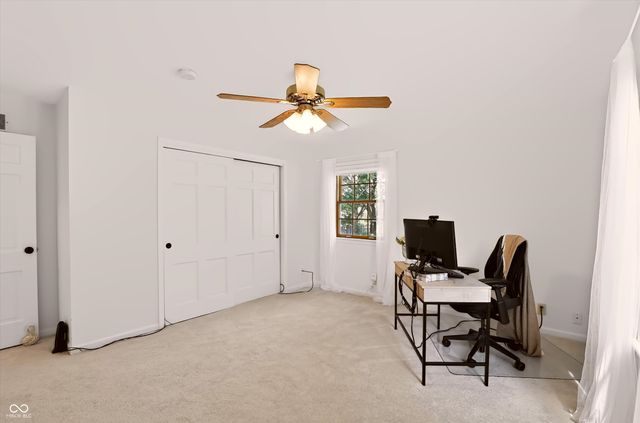 7242 Hampstead Lane, Indianapolis, IN 46256