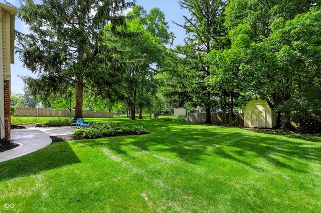 7242 Hampstead Lane, Indianapolis, IN 46256