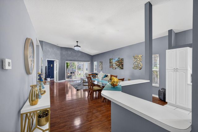 5156 Elpine Way, Riviera Beach, FL 33418