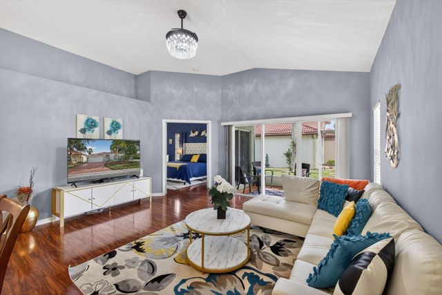 5156 Elpine Way, Riviera Beach, FL 33418