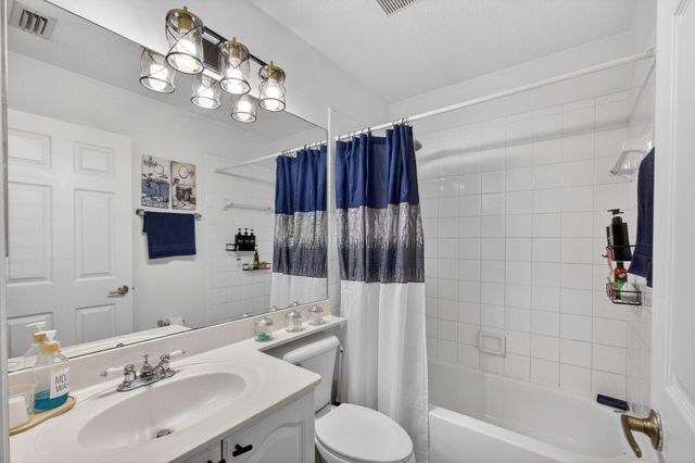 5156 Elpine Way, Riviera Beach, FL 33418