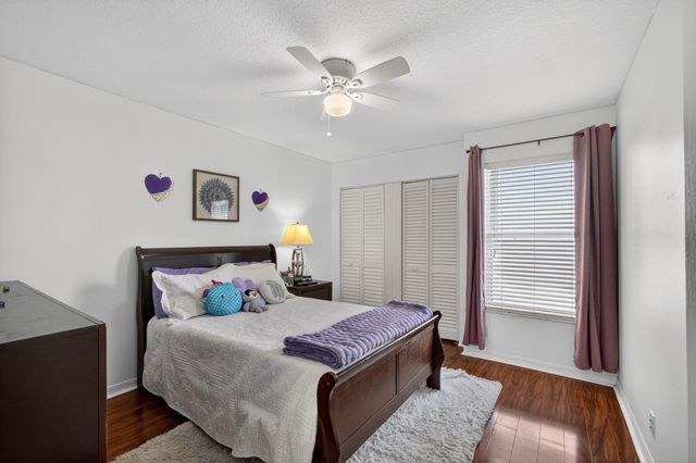 5156 Elpine Way, Riviera Beach, FL 33418