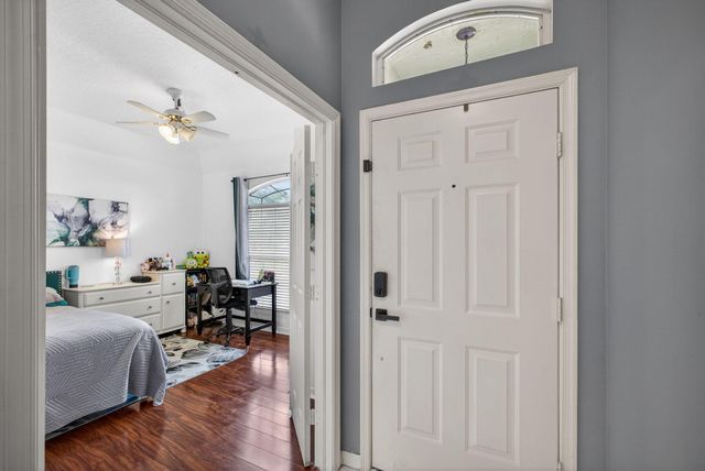 5156 Elpine Way, Riviera Beach, FL 33418