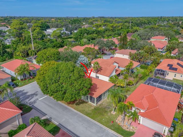 5156 Elpine Way, Riviera Beach, FL 33418