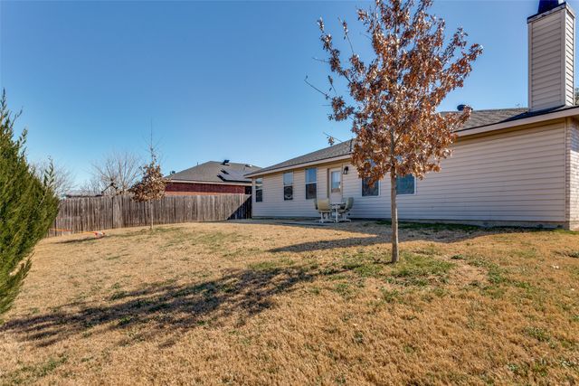 329 Indian Blanket Drive, Burleson, TX 76028