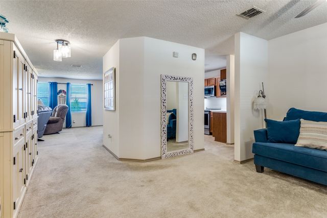 329 Indian Blanket Drive, Burleson, TX 76028