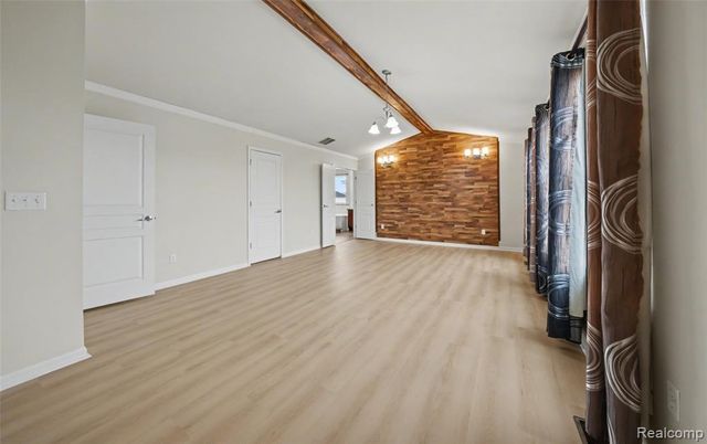 49184 Gracechurch Road, Macomb, MI 48044