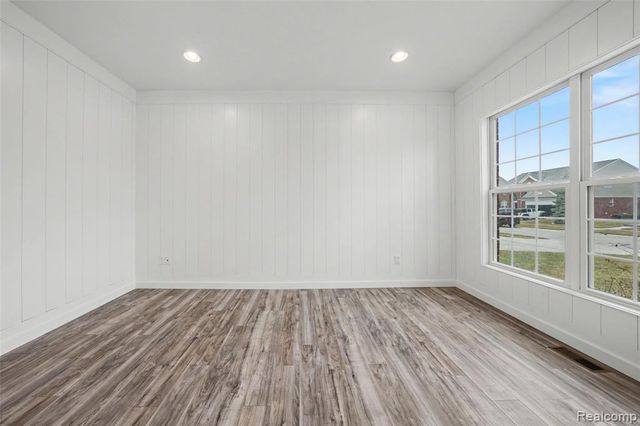 49184 Gracechurch Road, Macomb, MI 48044