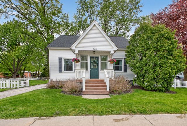 348 N State Street, Zeeland, MI 49464
