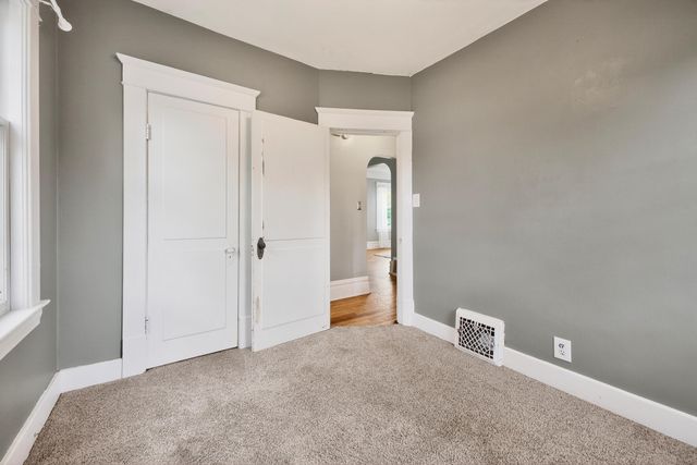 348 N State Street, Zeeland, MI 49464