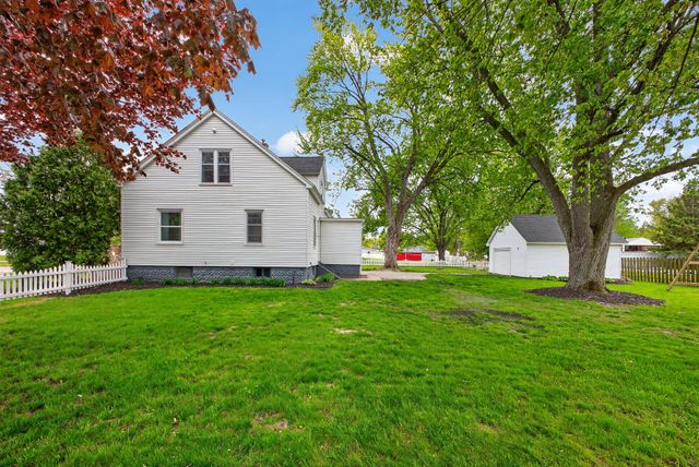 348 N State Street, Zeeland, MI 49464