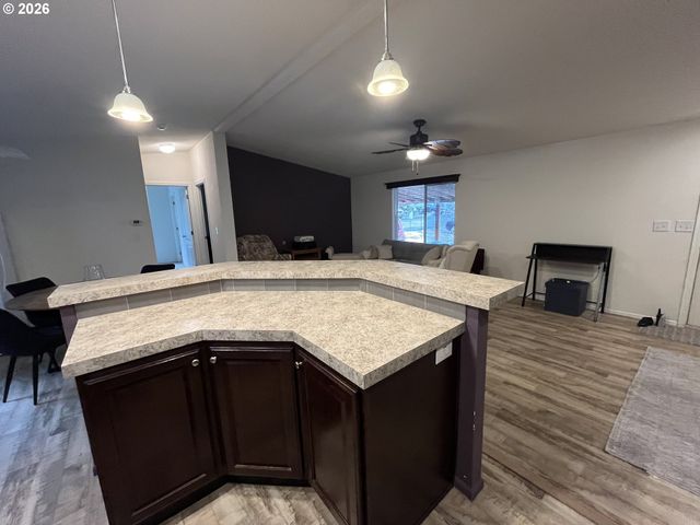 23421 S HIGHWAY 213 38, Oregon City, OR 97045