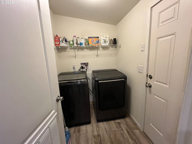 23421 S HIGHWAY 213 38, Oregon City, OR 97045