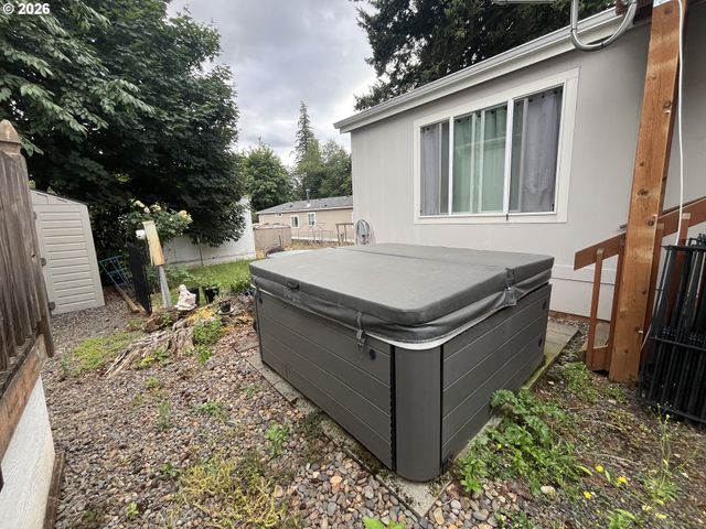 23421 S HIGHWAY 213 38, Oregon City, OR 97045