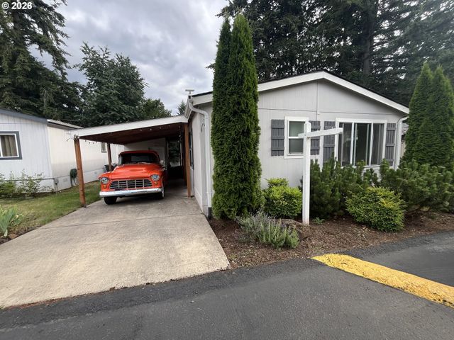 23421 S HIGHWAY 213 38, Oregon City, OR 97045